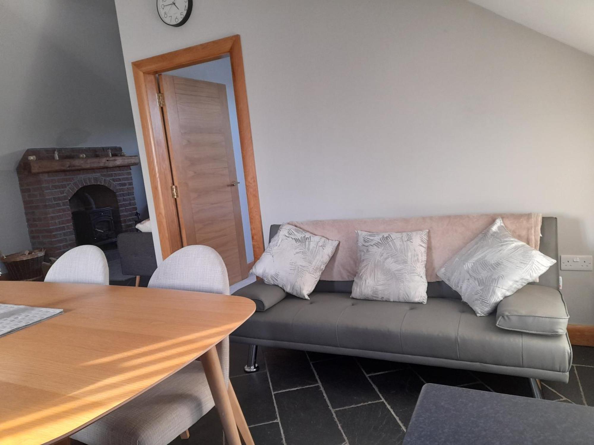 Quarry Loft Apartment แมกเฮอราเฟลท์ ภายนอก รูปภาพ