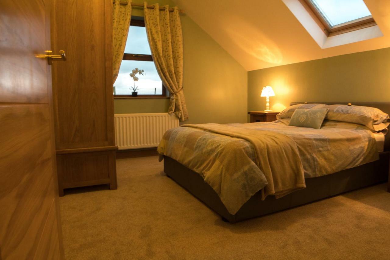 Quarry Loft Apartment แมกเฮอราเฟลท์ ภายนอก รูปภาพ